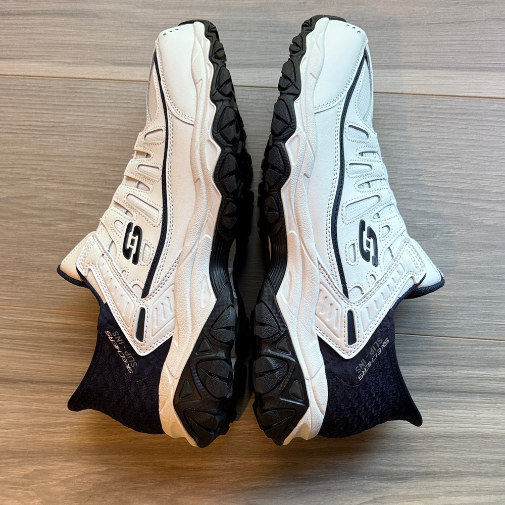 Skechers Men's White/ Navy Afterburn Slip-In Trail Running Sneakers Size 10.5 - Picture 4 of 5